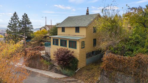 510 N 7th St, Klamath Falls, OR, 97601-2905 | Card Image