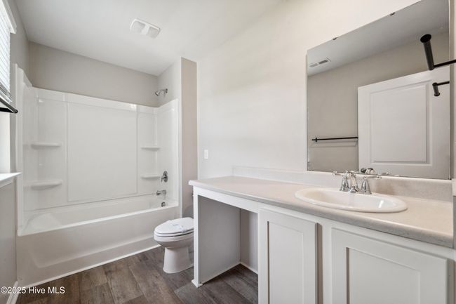 1140 Carteret Manor Dr, House other with 4 bedrooms, 3 bathrooms and 2 parking in Jacksonville NC | Image 12