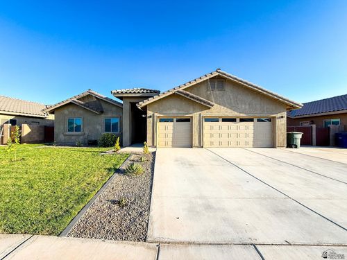 4461 W 26th Pl, Yuma, AZ, 85364-0781 | Card Image
