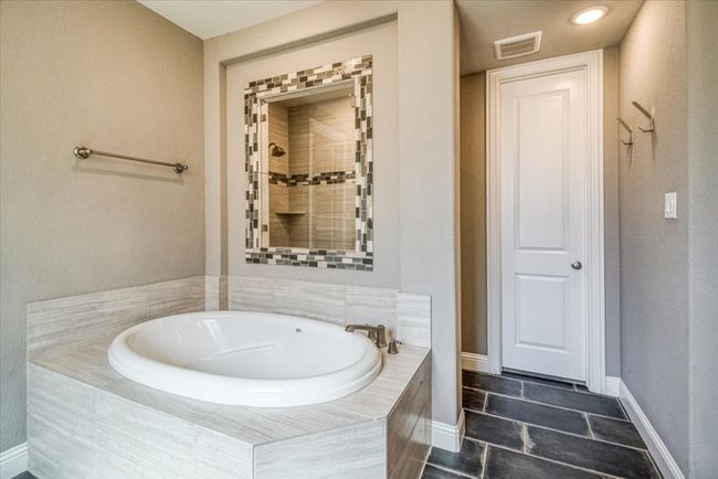 1403 Lone Eagle Way, House other with 5 bedrooms, 5 bathrooms and null parking in Arlington TX | Image 22