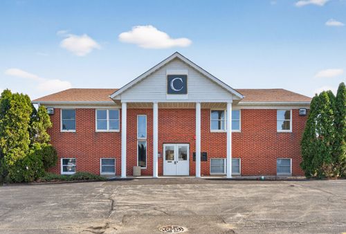 a-1430 Dekalb Ave, SYCAMORE, IL, 60178-3308 | Card Image