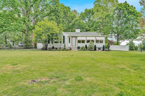 3337 Woodland Dr, Roanoke, VA, 24015 | Card Image