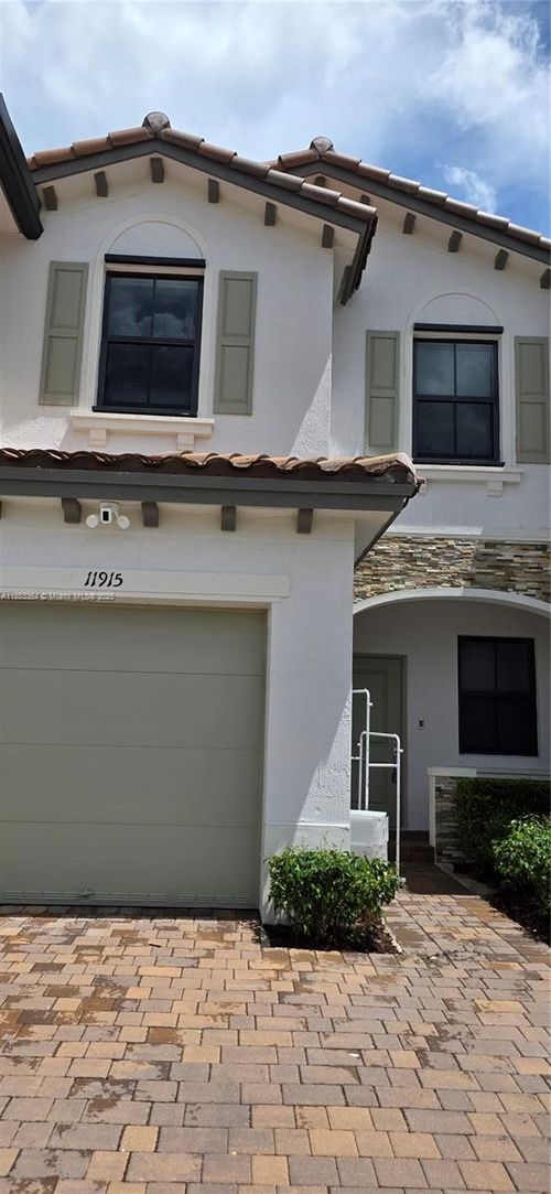 11915-11915 Sw 246th Ter, Homestead, FL, 33032-3028 | Card Image