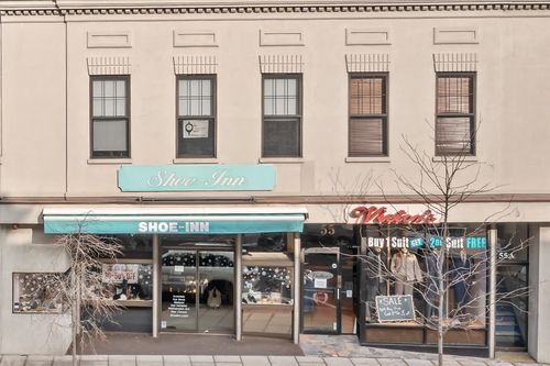 55-53-55 E Ridgewood Ave, Ridgewood, NJ, 07450-3809 | Card Image