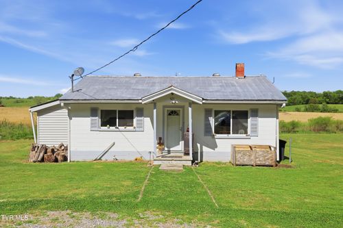 525 Matthews Ln, Mosheim, TN, 37818-5536 | Card Image