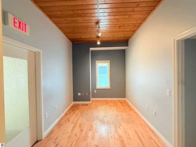 201 River St, Home with 0 bedrooms, 0 bathrooms and null parking in Elk Rapids MI | Image 5