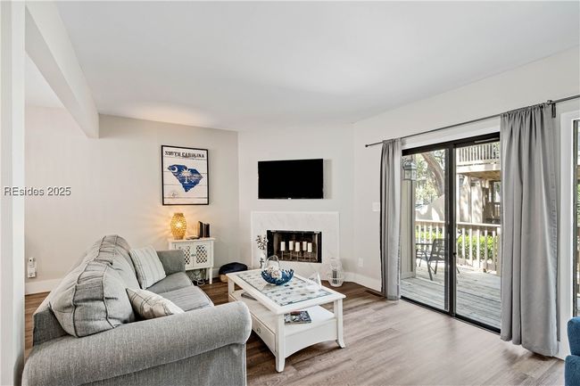 APT-112 - 125 Shipyard Dr, Condo with 2 bedrooms, 3 bathrooms and null parking in Hilton Head Island SC | Image 5
