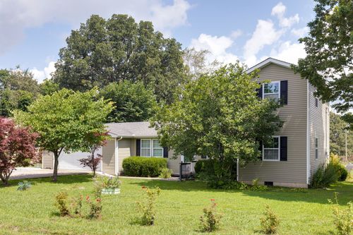 335 Pleasant View Rd, White Bluff, TN, 37187-9069 | Card Image