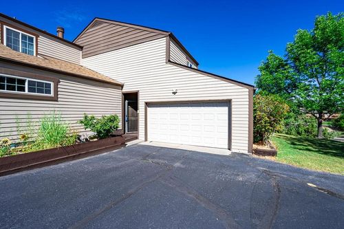b-379 Explorer Ct, Grand Junction, CO, 81507-2692 | Card Image