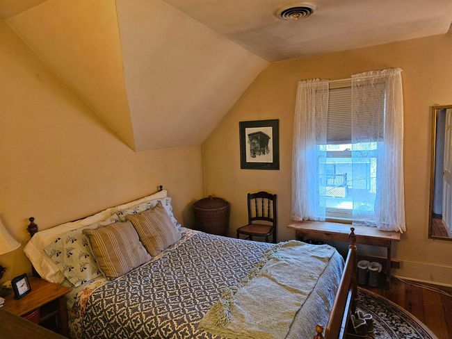 39 South St, Home with 0 bedrooms, 2 bathrooms and null parking in Keene NH | Image 6