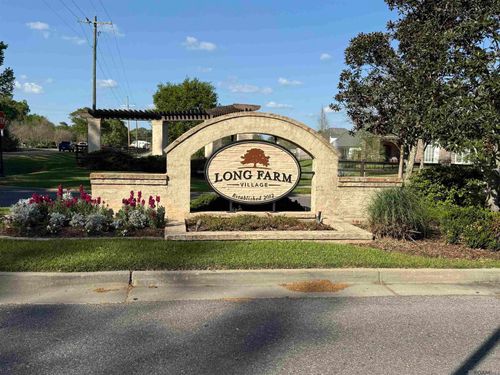 8412 Luray Ln, Baton Rouge, LA, 70817-4051 | Card Image