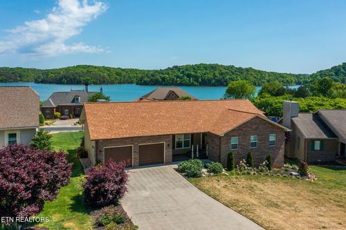 309 Chuniloti Cir, Loudon, TN, 37774-2608 | Card Image