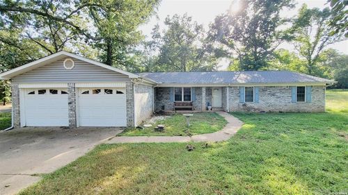 104 Westcliff Ter, Hot Springs, AR, 71913-8820 | Card Image