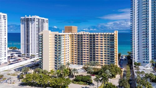 apt-939-2501 S Ocean Dr, Hollywood, FL, 33019-2614 | Card Image