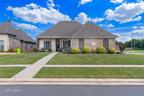 300 Ansley Cir, Benton, LA, 71006-3000 | Card Image