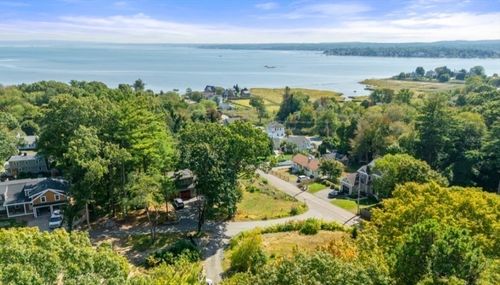 10 Summerhouse Ln, Duxbury, MA, 02332-4907 | Card Image