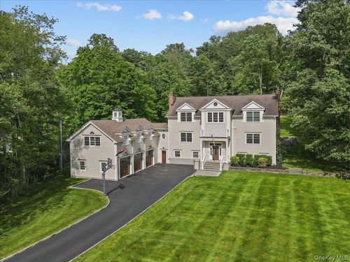 135 Pinesbridge Rd, Katonah, NY, 10536-3603 | Card Image