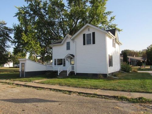 421 W 5th Street, Monticello, IA, 52310 | Card Image