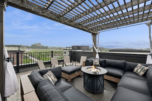 unit-n-870 Mount Curve Blvd, Saint Paul, MN, 55116-3601 | Card Image