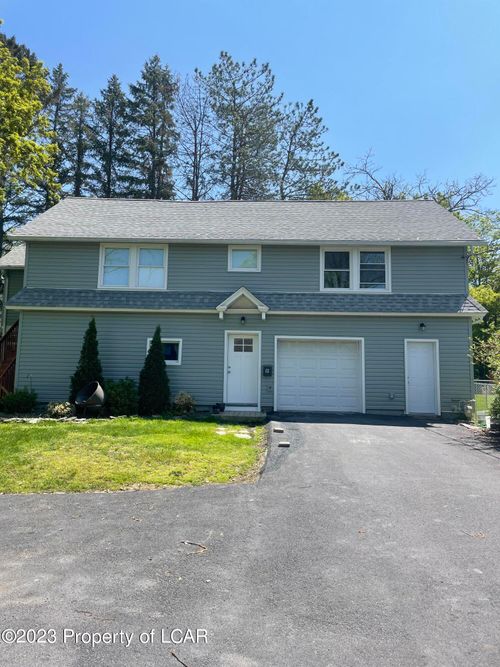 62 Huntsville Rd, Dallas, PA, 18612-1829 | Card Image