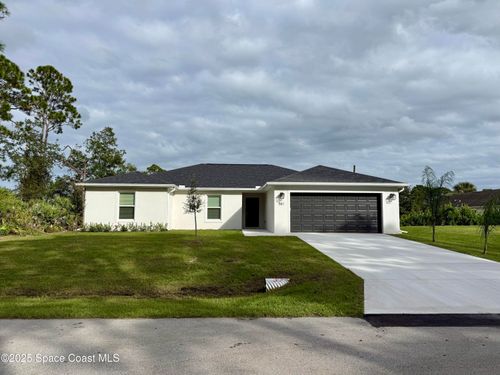 581 Toynbee Rd Sw, Palm Bay, FL, 32908-1811 | Card Image