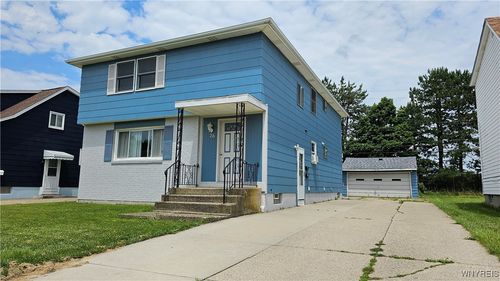 upper-26 Wells Avenue, Cheektowaga, NY, 14227 | Card Image
