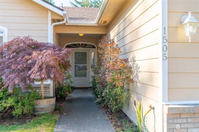 1505 15th Court Se, House other with 3 bedrooms, 1 bathrooms and 2 parking in Lacey WA | Image 2