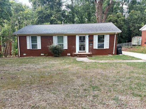 3900 Crestridge Dr, Charlotte, NC, 28217-1415 | Card Image