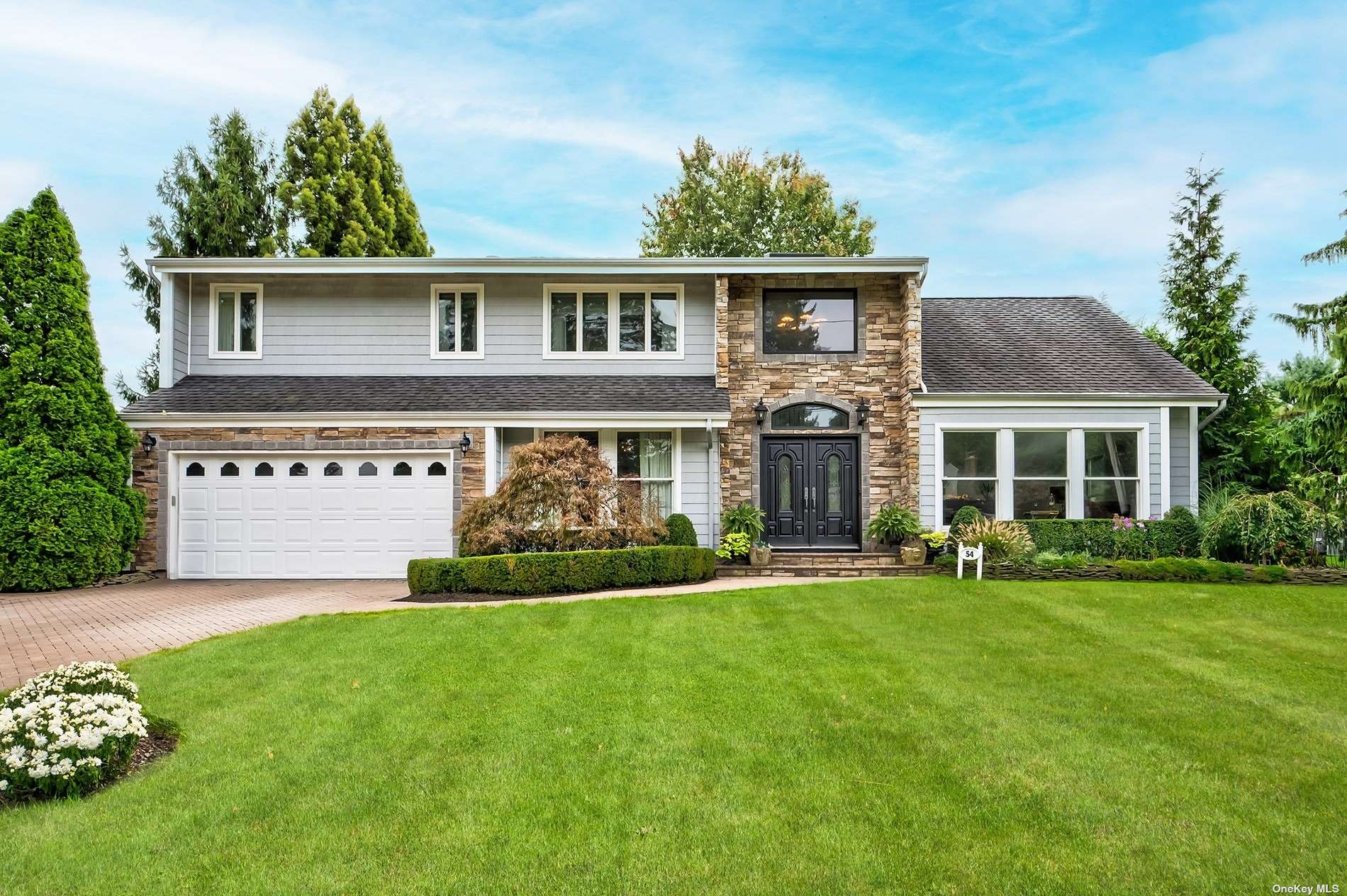 Franklin St, Northport, NY 11768