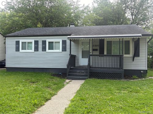 21840 Weller Ave, Warren, MI, 48089-5462 | Card Image