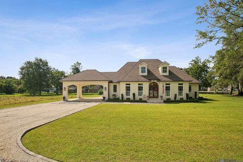 3431 E Saint Bernard Hwy, Meraux, LA, 70075-2532 | Card Image