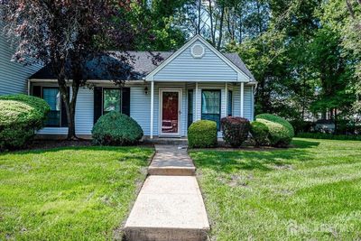 706 Maplecrest Road, Townhouse with 2 bedrooms, 1 bathrooms and null parking in Edison NJ | Image 1