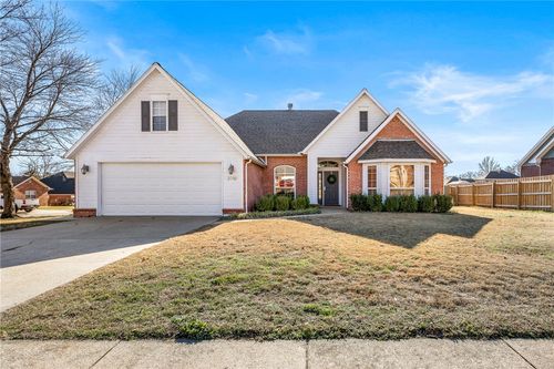 2710 W Wood St, Rogers, AR, 72756-1796 | Card Image