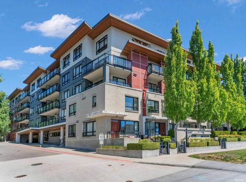 4-13931 Fraser Highway, Surrey, BC, V3T4E6 | Card Image