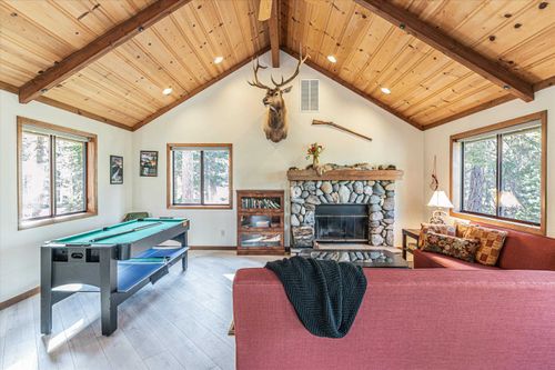 1025 Woodside Dr, Homewood, CA, 96141-1336 | Card Image