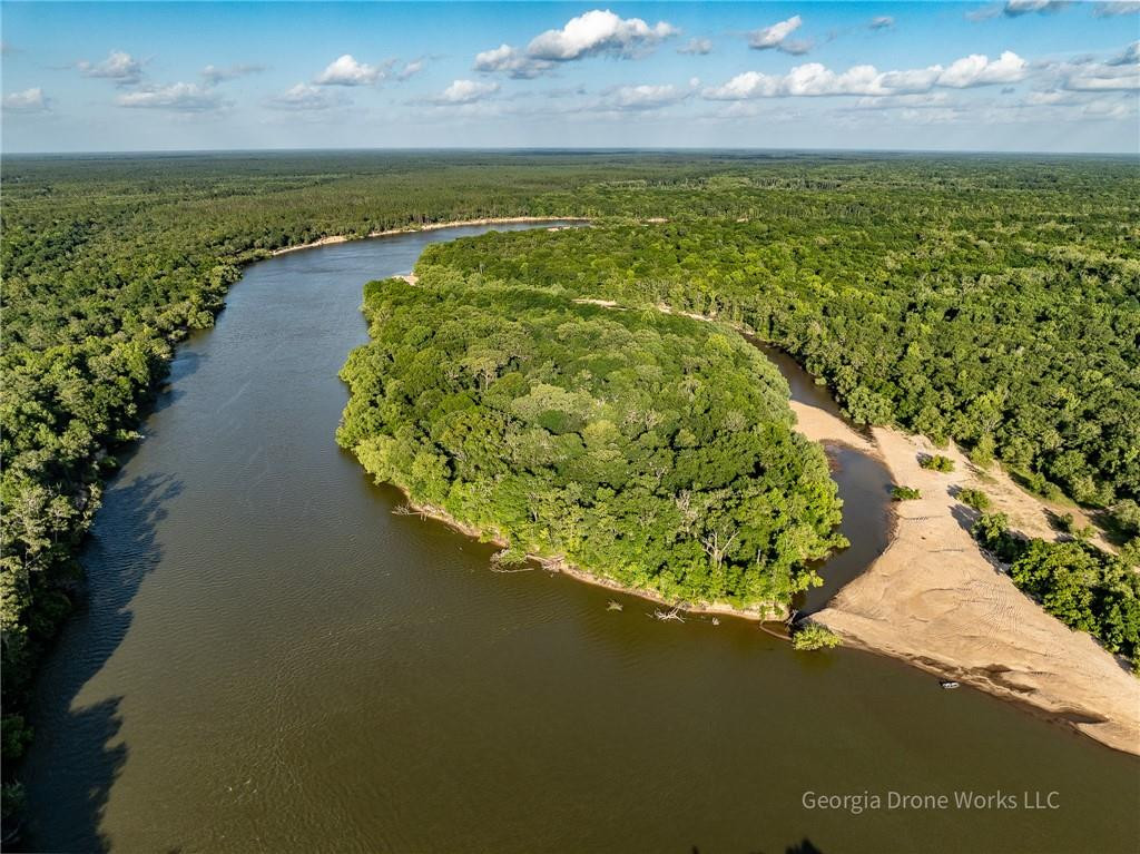 Land in Jesup 3