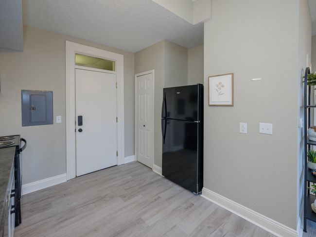 2C - 201 E Michigan Ave, Condo with 2 bedrooms, 1 bathrooms and null parking in Paw Paw MI | Image 10