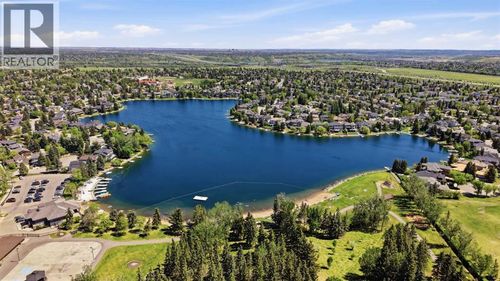 121 Sunbank Way Se, Calgary, AB, T2X2A5 | Card Image