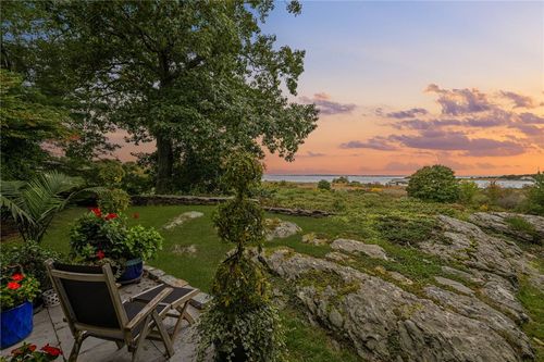 28-28 Seabreeze Ln, Bristol, RI, 02809-1552 | Card Image
