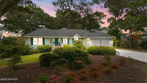 265 Creek View Dr, Sunset Beach, NC, 28468-4425 | Card Image