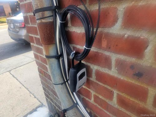 apt-3-2 Somerset Avenue, Islip, NY, 11730 | Card Image