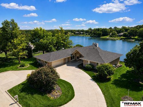 1416 Doyle Ln, Beatrice, NE, 68310-4709 | Card Image