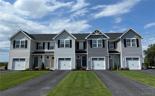 6233 Thornden Park Dr, Lockport, NY, 14094-8872 | Card Image