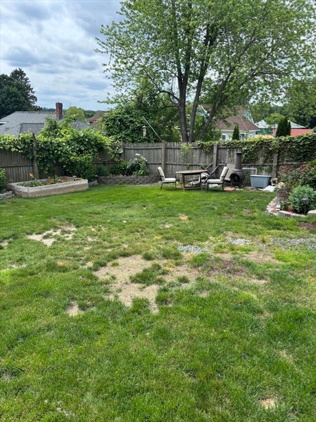 20 Osgood Ave, House other with 3 bedrooms, 2 bathrooms and 3 parking in Lowell MA | Image 32