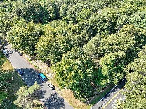 6 Bellows Ln, Monsey, NY, 10952-5202 | Card Image