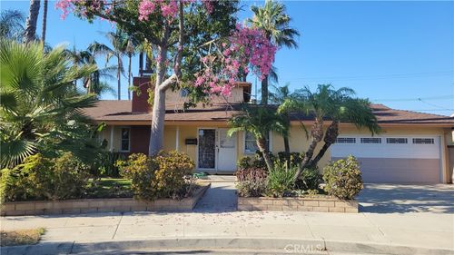 2507 E Banyan Ct, Anaheim, CA, 92806-2235 | Card Image