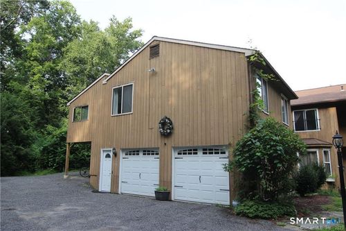 a-8 Cawdor Burn Rd, Brookfield, CT, 06804-3601 | Card Image