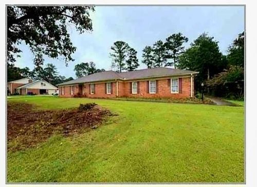 100 Winterthur Ct, Fayetteville, GA, 30214-1362 | Card Image