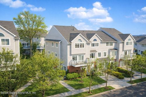 109 Indale Avenue, Staten Island, NY, 10309 | Card Image