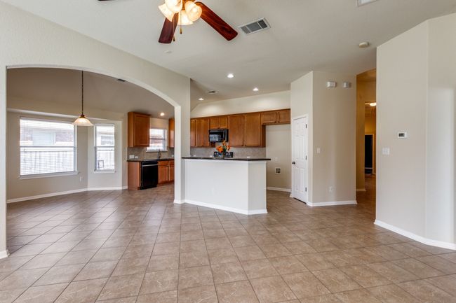 253 Lear Ave, House other with 3 bedrooms, 2 bathrooms and 4 parking in Buda TX | Image 12